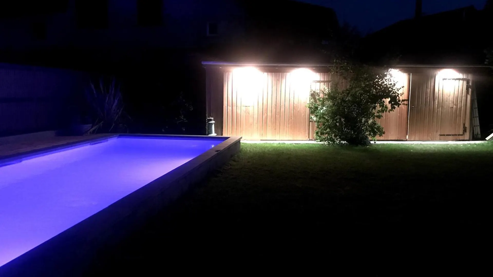 Maison Chez Nous Izeron 0*,